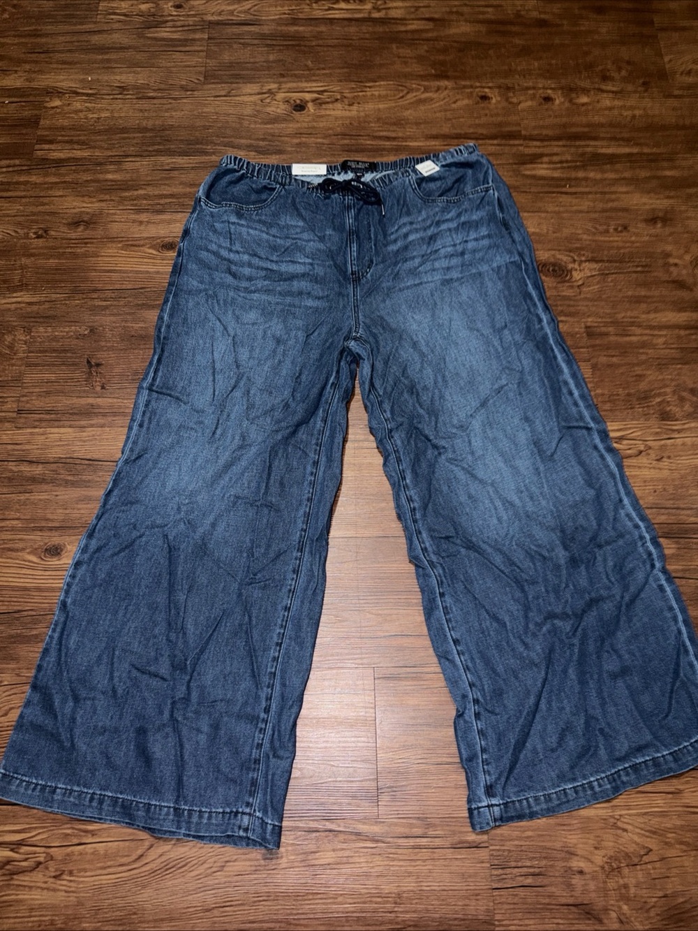 Judy Blue Wide Leg Flare Jeans in Dark Blue Denim